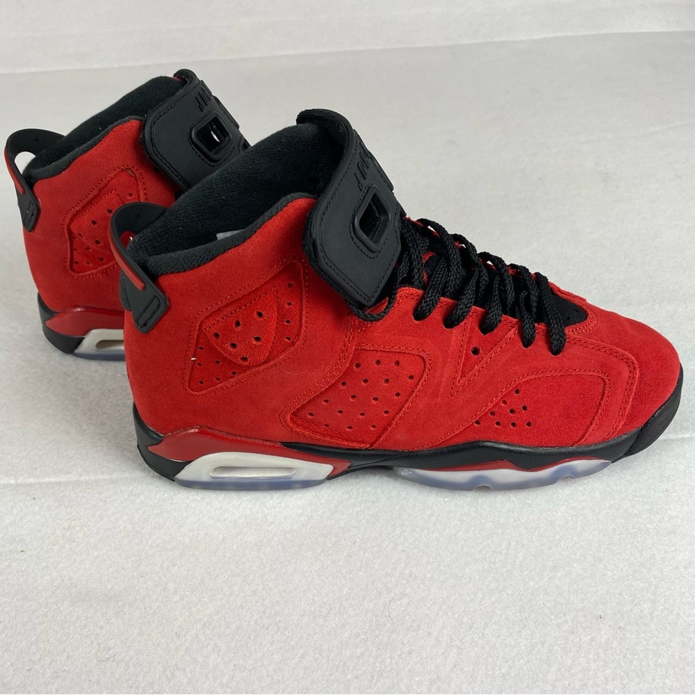 Nike Air Jordan Retro 6 Toro Bravo Sz 6.5 Red and Black Sneakers Mid Basketball